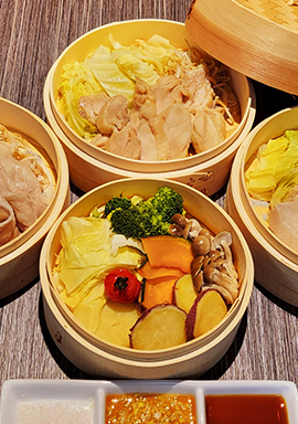 「おばんざい」和風ビュッフェやセイロ料理